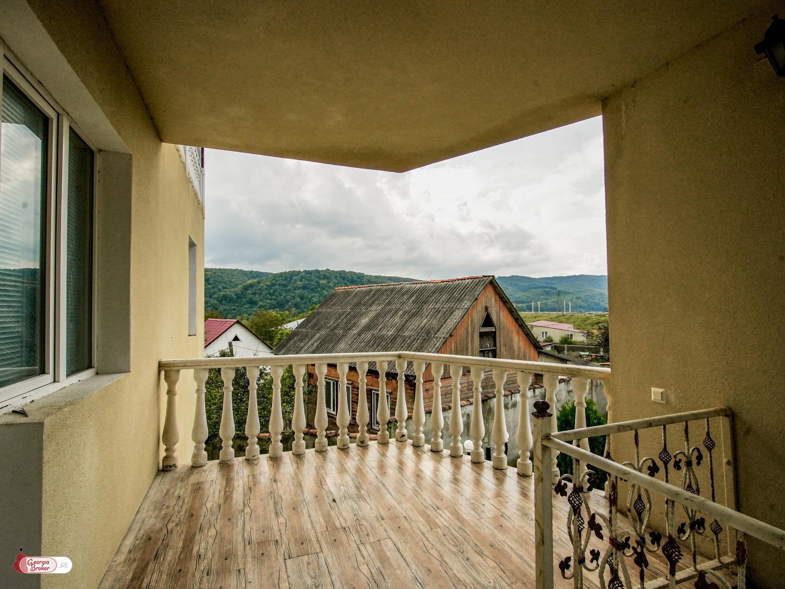 nearly repaired 9-room hotel for sale